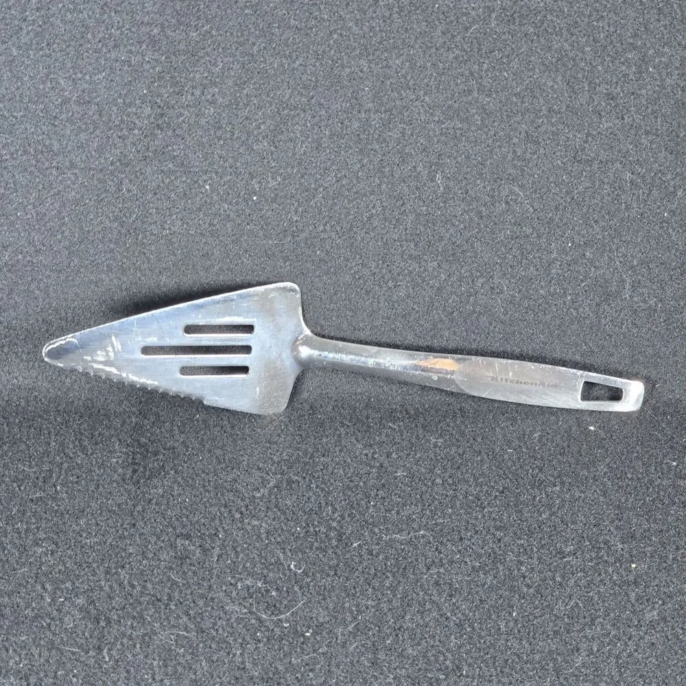 Kitchen Aid Triangle Stainless Steel Pie Spatula